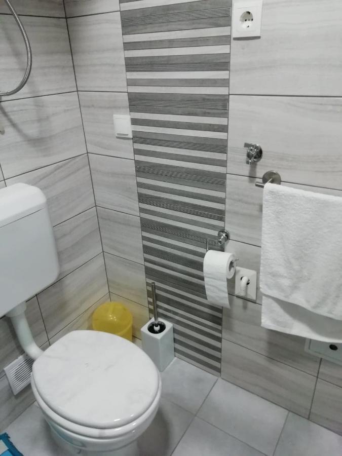 Apartment Zara Dramalj Ngoại thất bức ảnh
